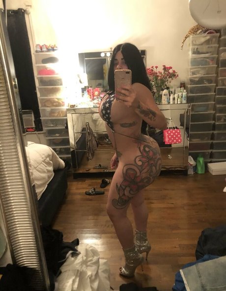 mollywoodz_ hot model galleries