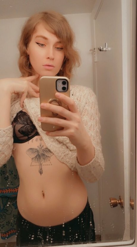 elise goddess pretty actress photos