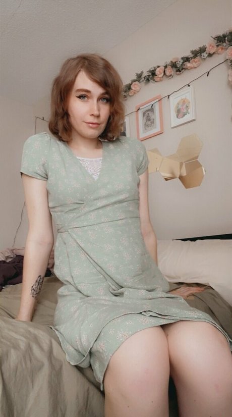 elise goddess model top images