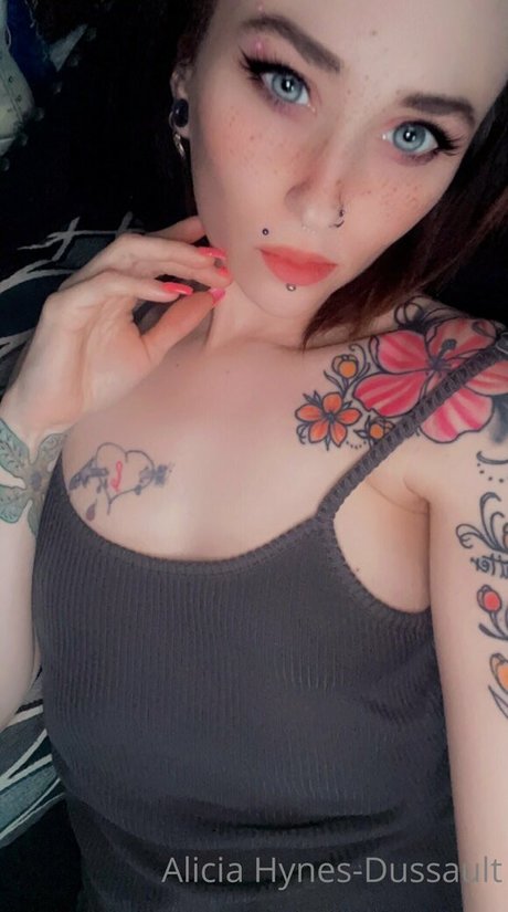 your fantasy527ca pornographic model picture