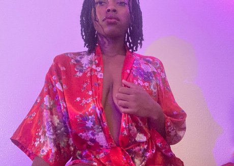 blackdelphine star sexy pictures