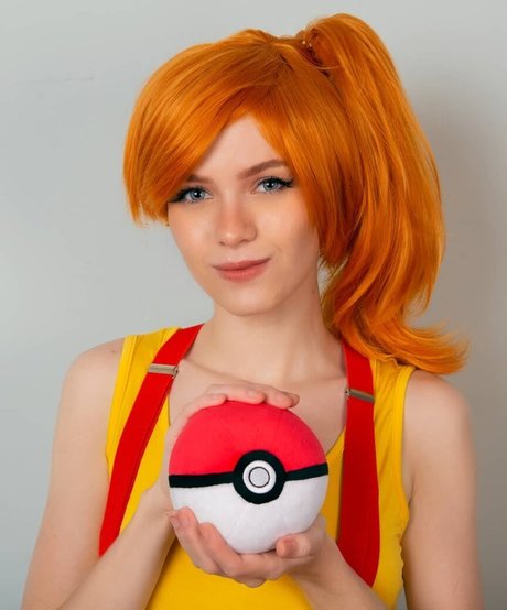 MoonLadyTay xxx pornstar photos