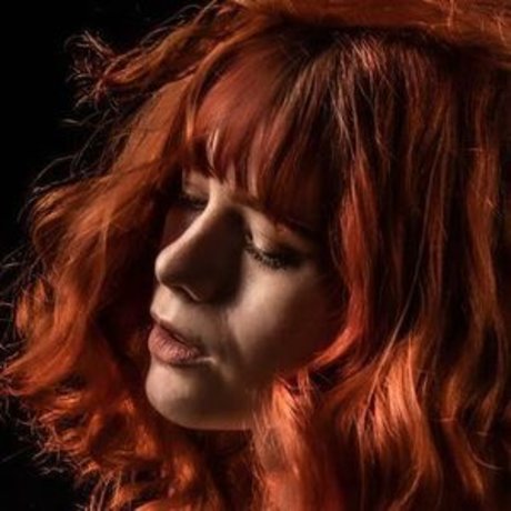 MoonLadyTay xxx star pics