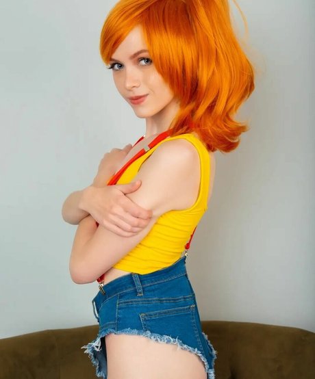 MoonLadyTay star sex photo