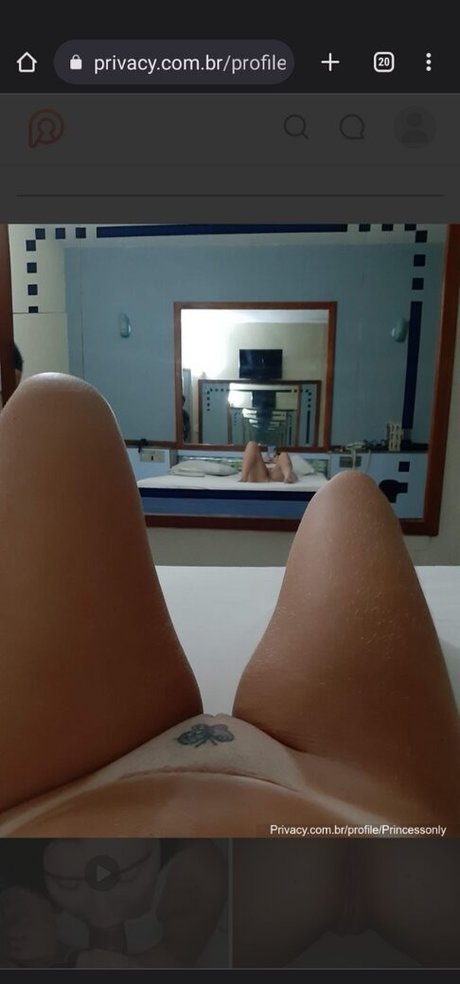 Priscila Melo exclusive star pics