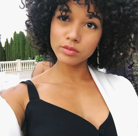 Alisha Wainwright actress galleries