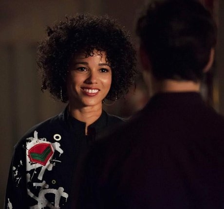 Alisha Wainwright high quality actress image