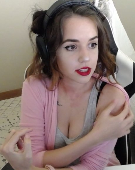 Deernadia nice pornstar photos