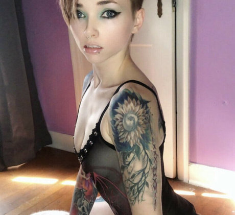 Christena Reckless model nudes pic