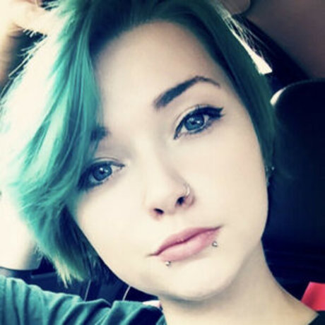 Christena Reckless nice model img