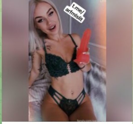 Owsandds model erotic galleries