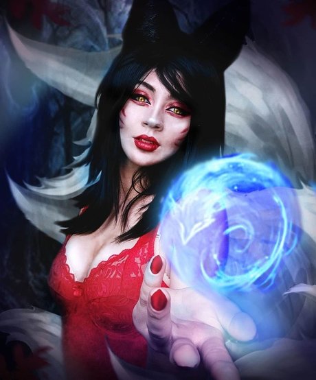 Michal Cosplay sexy actress pics