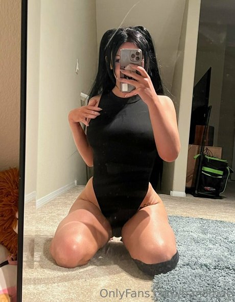 Haniimae nice pornstar image