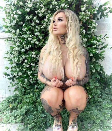 Dez Fraser art pornstar img