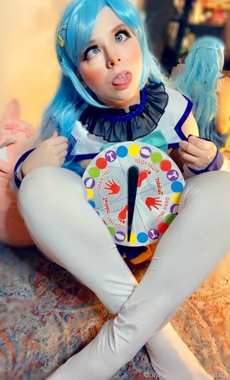 clairecatsby star top pic