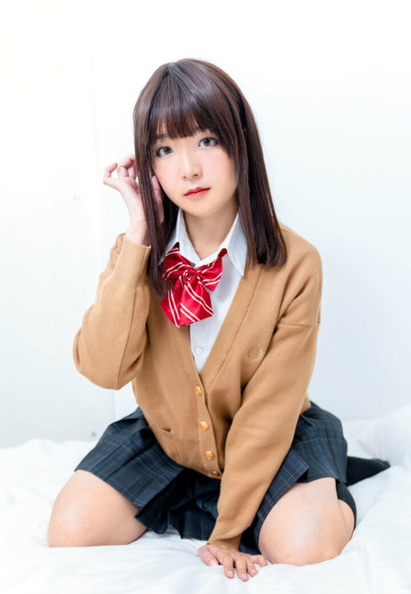 pikiichu model high quality photos