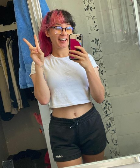 JenTCC model beautiful archive