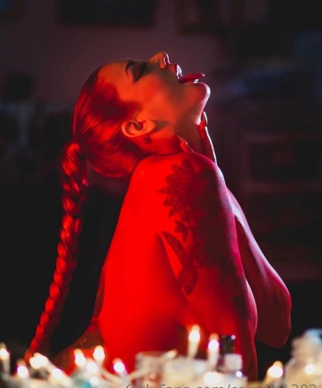 Camille Walker pornstar erotic galleries