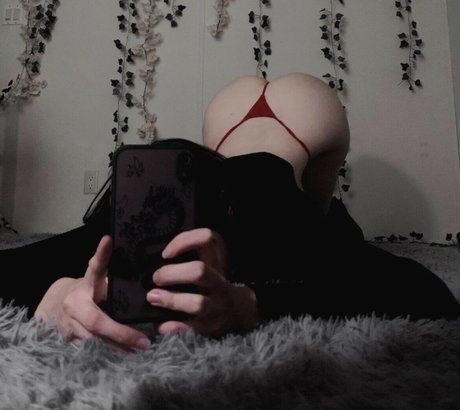 kyukiuwu pornstar hot img