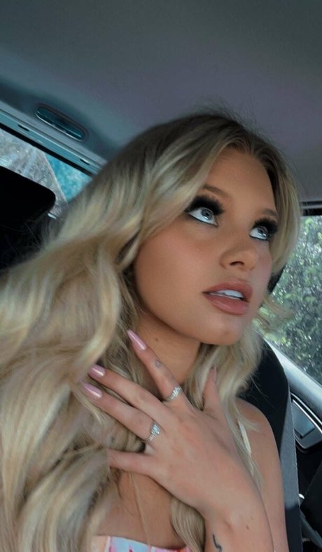 Rory Eliza pornographic model pictures