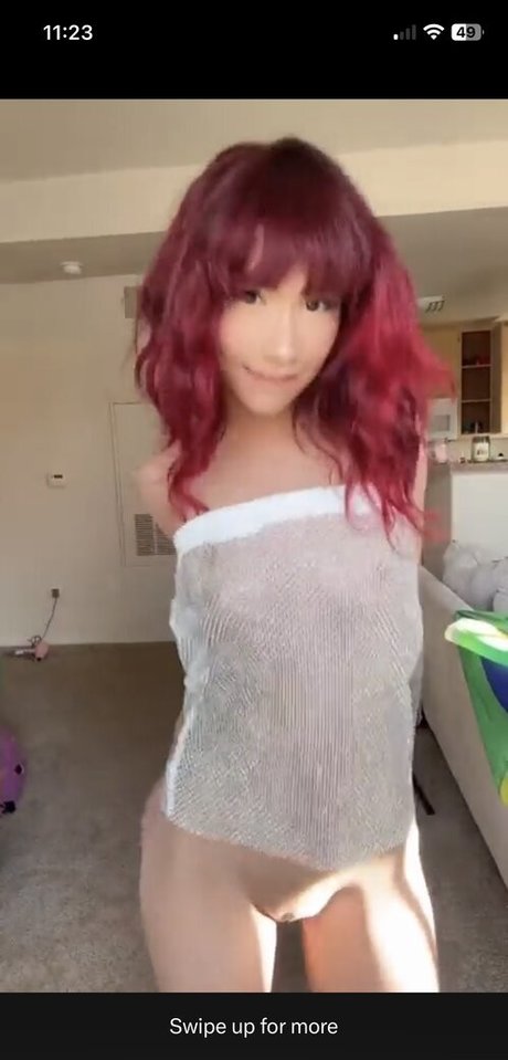 Yourtokengirl model pornographic photo