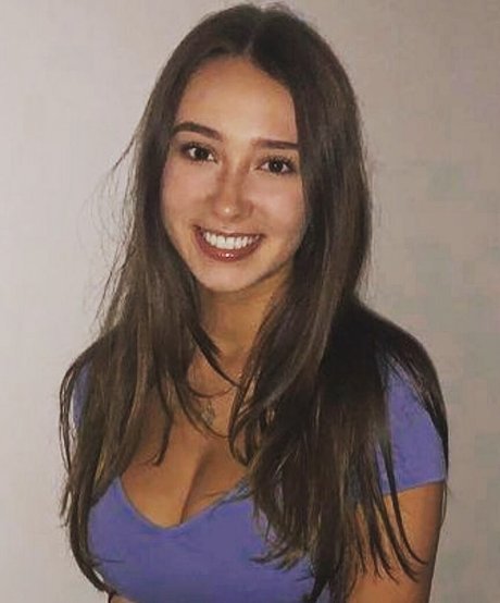 Issy H art star gallery