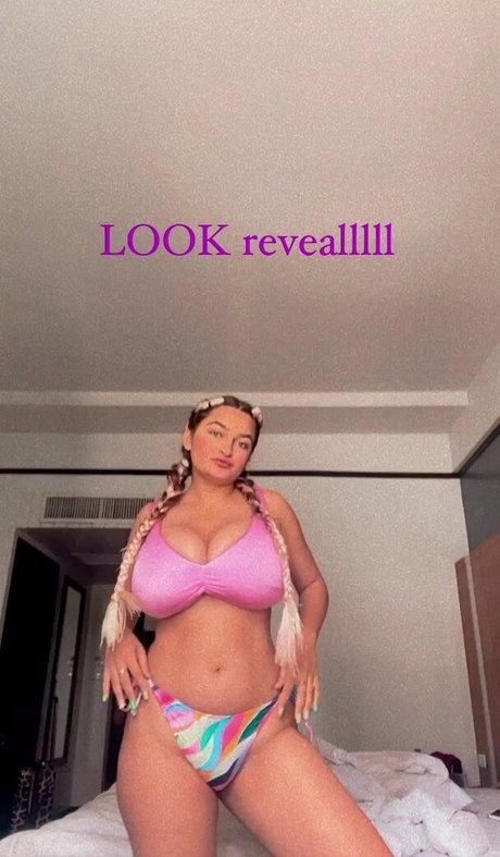 Sonali Malhotra pornstar adult picture