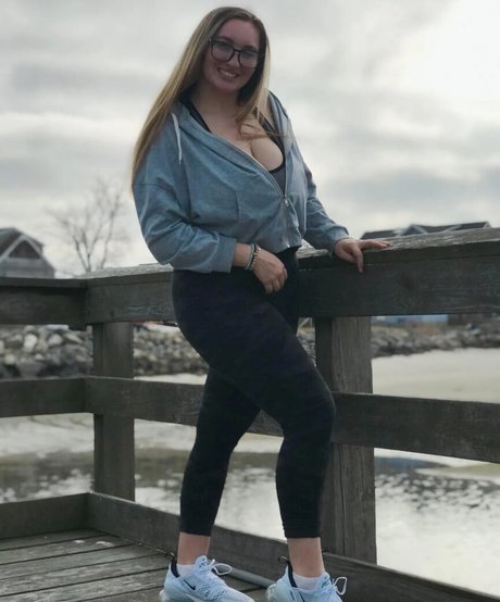 Angelina C best star pics