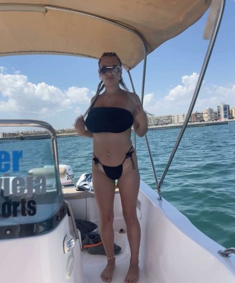 Nell H pornstar free pictures