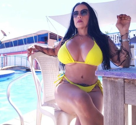 Marisol Saravia model high quality pics