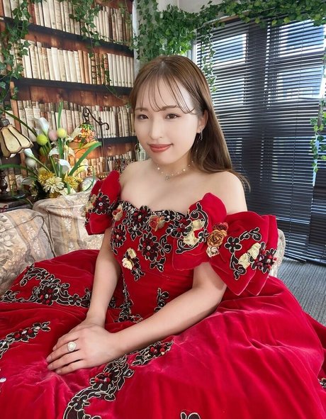 Azusa Igarashi pretty pornstar pic