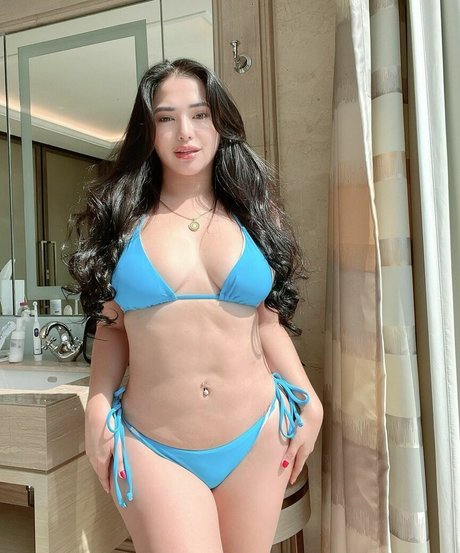 Mycah Sasaki adult star gallery