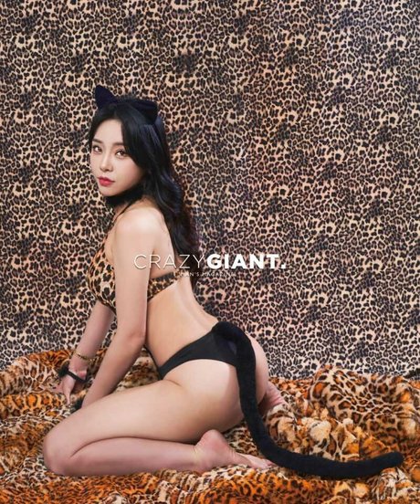 Shasa fly model xxx gallery