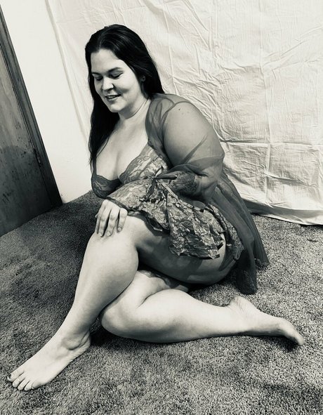 duchessofdestruction erotic actress img