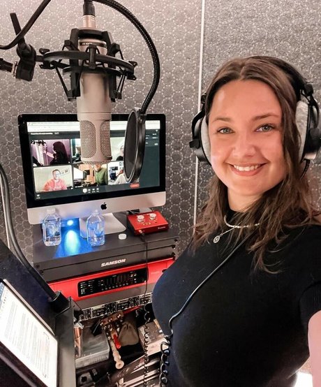 Rae Johnston sexy star pic