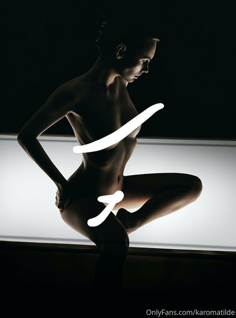 karomatilde exclusive actress photos