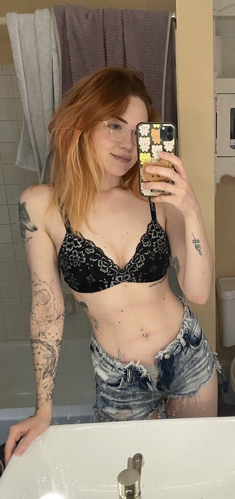 Rosemoontv pornstar perfect pic