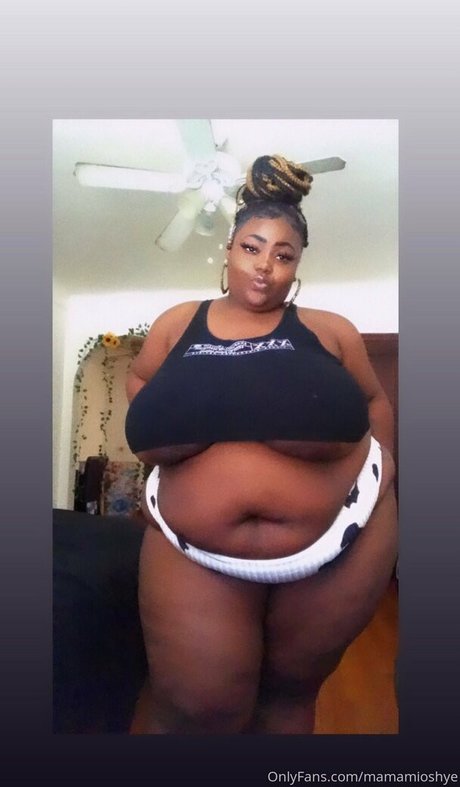 mamamioshye pretty actress pics