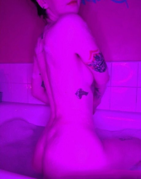 gay influencer onlyfans free nude pic