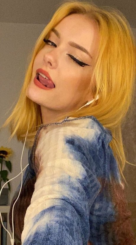 rebecccamua pornstar sexy archive