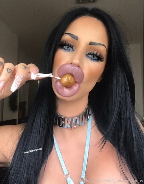 real siliconebunny pornstar top photos