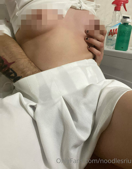 noodlesriu art pornstar photos