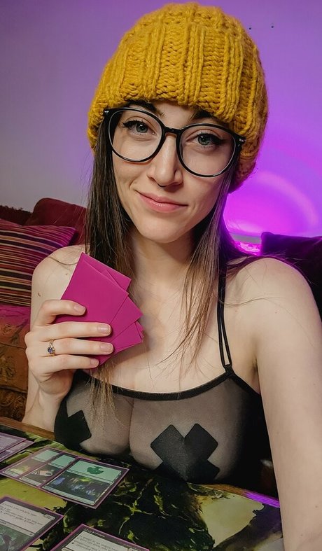 urhappywaifu nude actress image