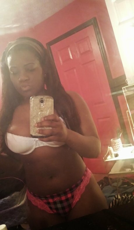 ebonyashley_ hot model img