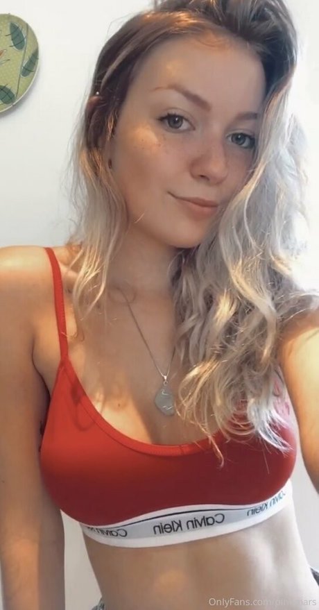 PinkMars best actress gallery