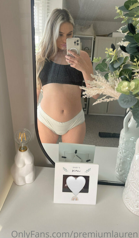 premiumlauren xxx model picture