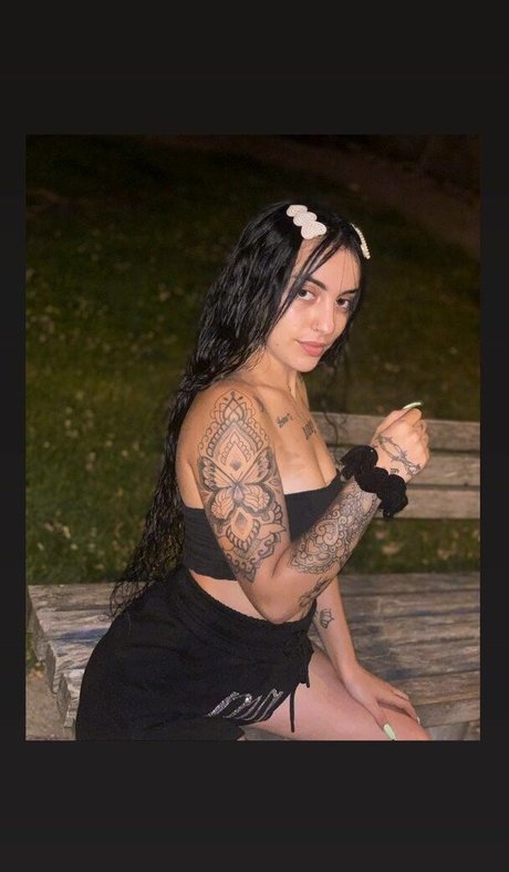 Claudia Vale model nudes images