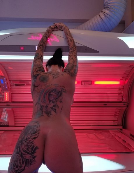 Merry4Fun model picture