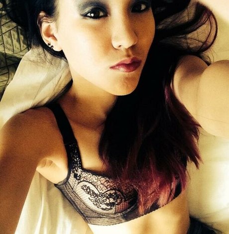 Amai Liu pretty actress picture