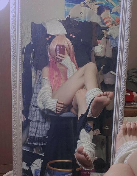 siokaratako erotic model image